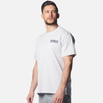UNDER ARMOUR（アンダーアーマー）ヘビーウエイト コットン ショートスリーブTシャツ 〈バッグラフィック〉Halo Gray 1378365-014