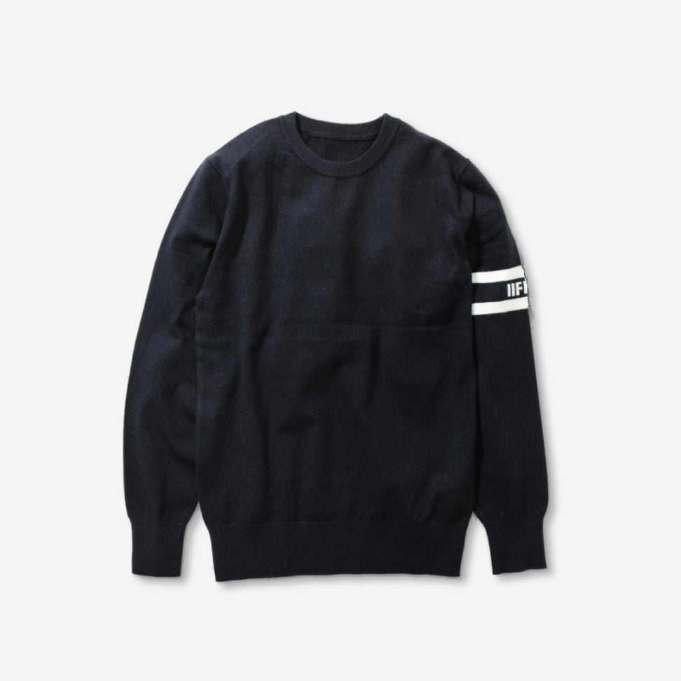 クルーネックセーター　ブラック