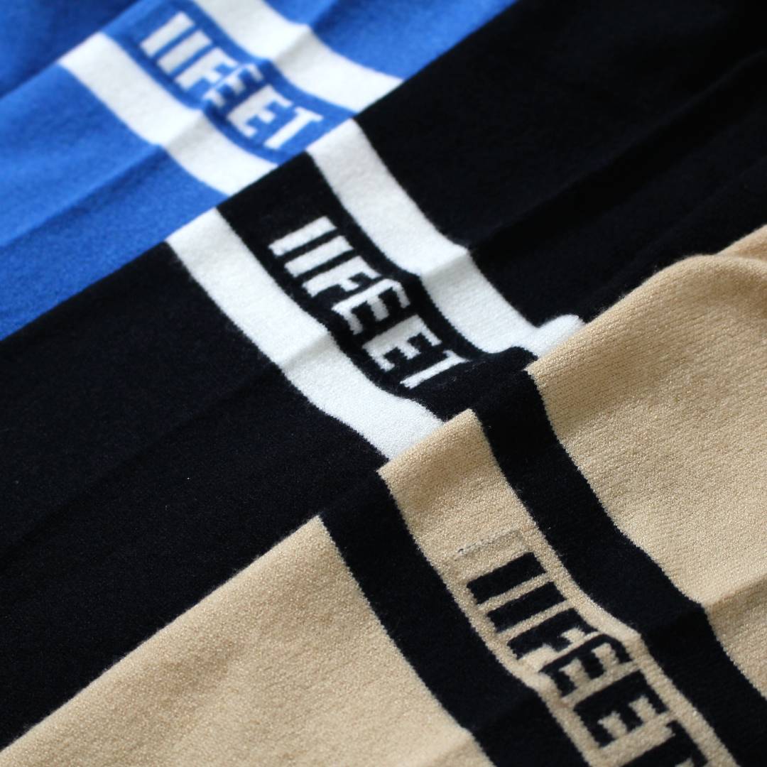 クルーネックセーター　ブラック