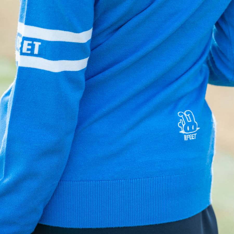 クルーネックセーター　ブルー