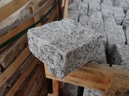 ベトナム産白ピンコロ9センチ角一箱500個 入り ベトナム産白ピンコロ9センチ角一箱500個 入り ベトナム産白ピンコロ