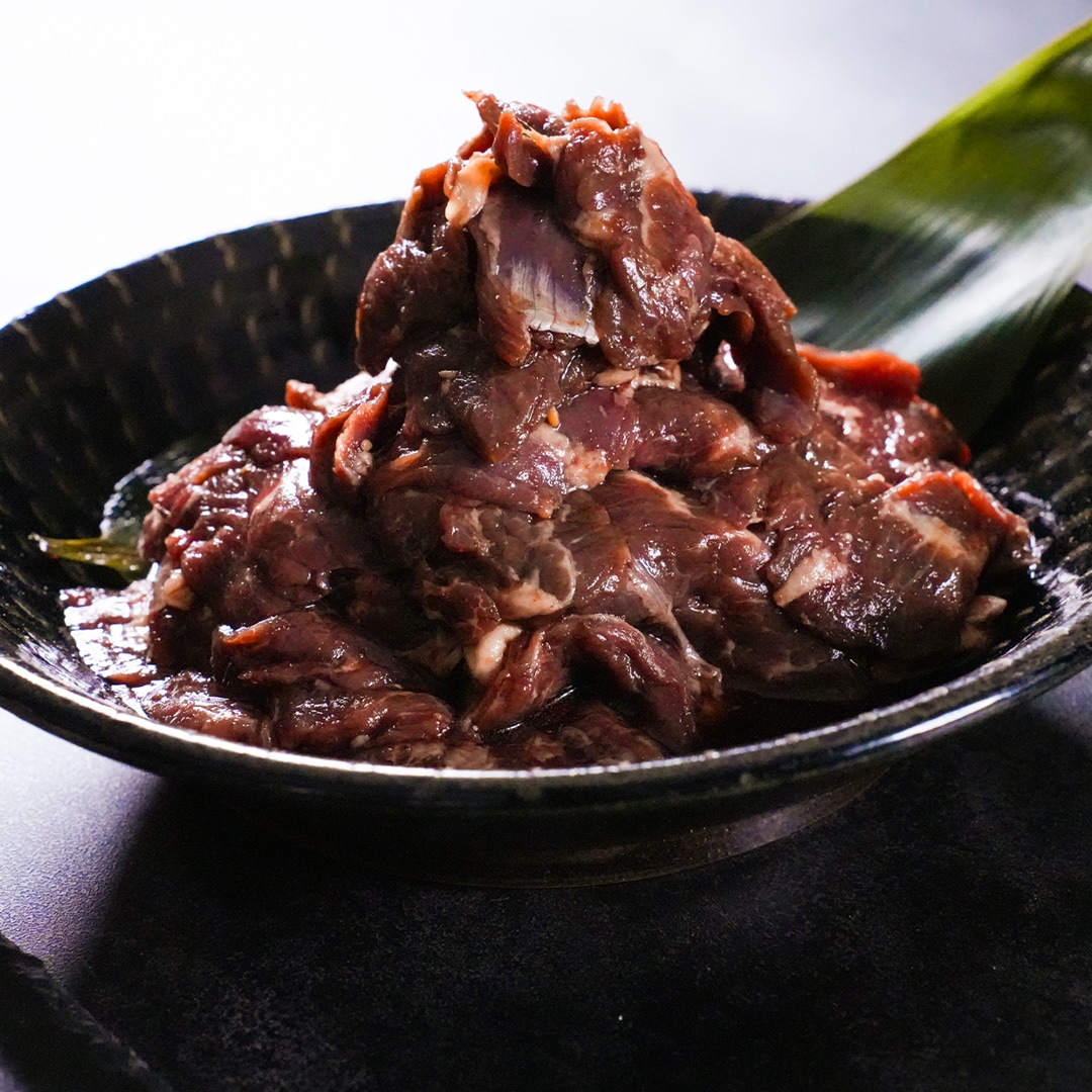 はらからの逸品 仔牛たん&牛ハラミ 味付けスライス 900g【送料込み】※沖縄・離島を除く