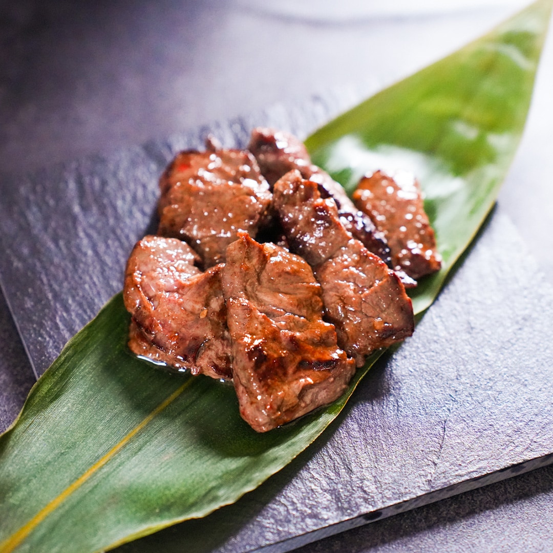 はらからの逸品 仔牛たん&牛ハラミ 味付けスライス 900g【送料込み】※沖縄・離島を除く