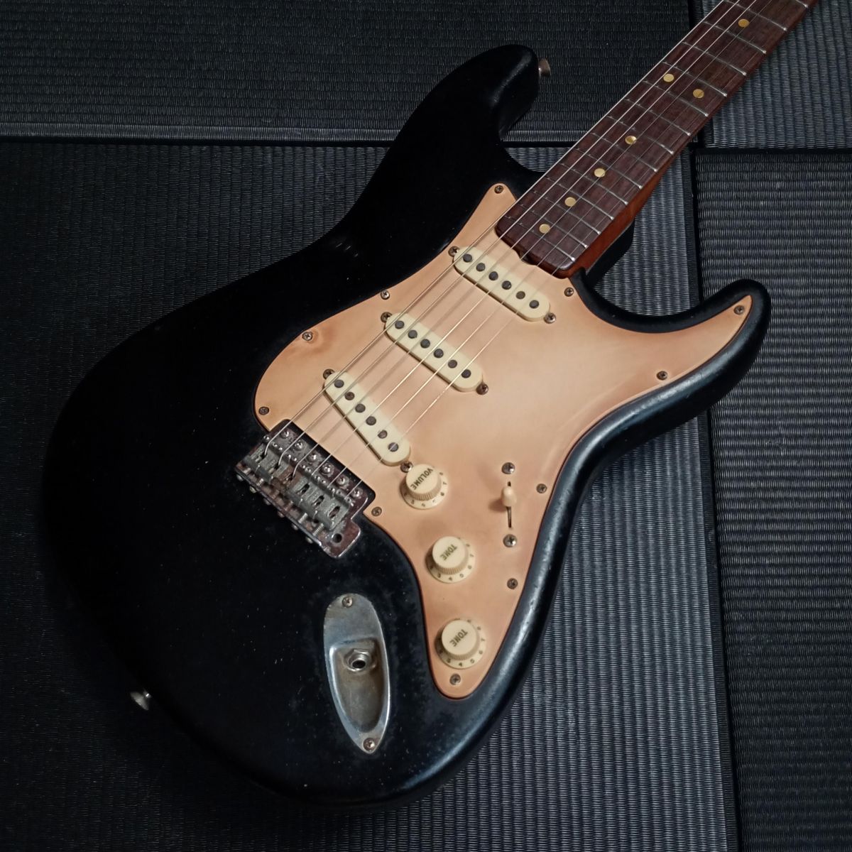 Vintage】Fender / 1969年製 Stratocaster Black Rosewood Fingerboard