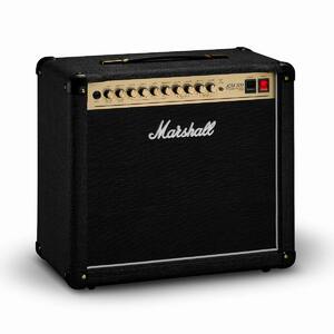 《セール品》Marshall / Studio 900 Combo SN20C マーシャル 20W 20ワット イングランド製 ギターコンボアンプ【アウトレット特価】【名古屋栄店】