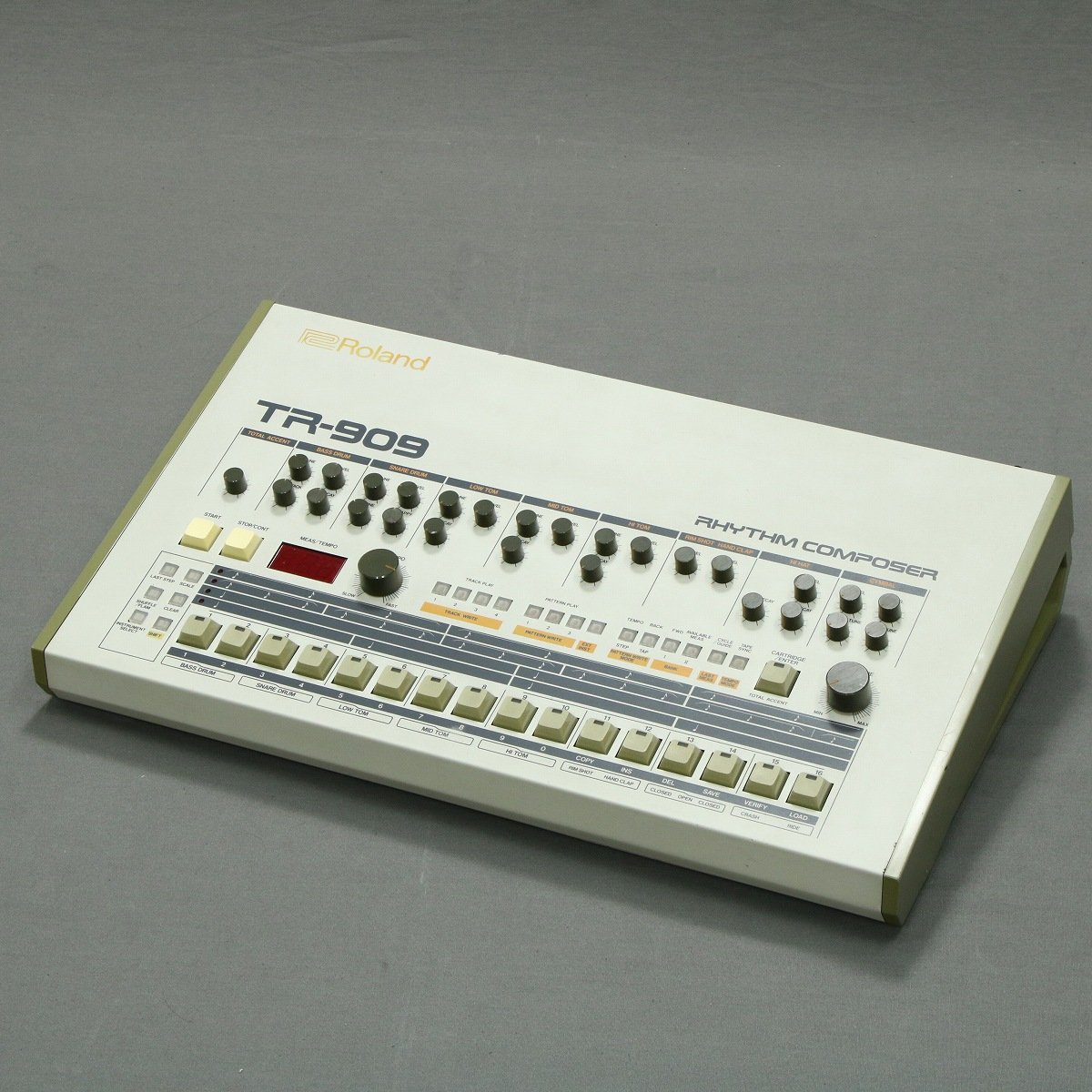 中古】 Roland / TR-909 Rhythm Composer【VINTAGE】 【御茶ノ水本店