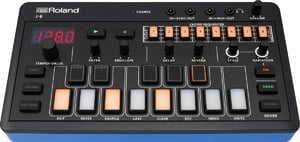Roland ローランド / AIRA Compact J-6 CHORD SYNTHESIZER | リズム