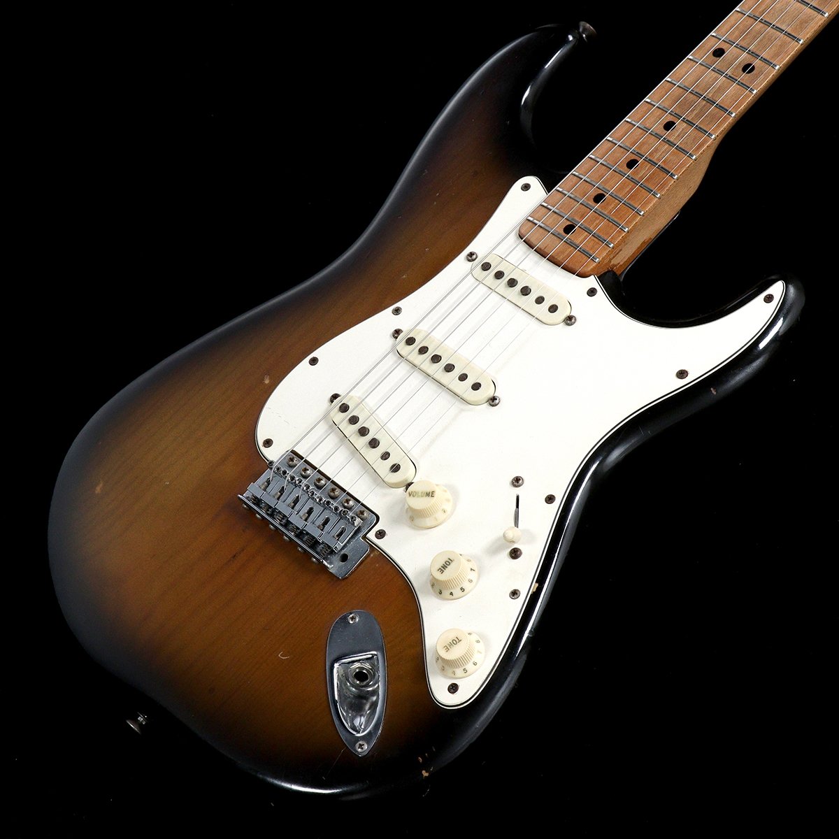 Vintage】 FENDER / 1975 Stratocaster Alder Body / Maple Finger