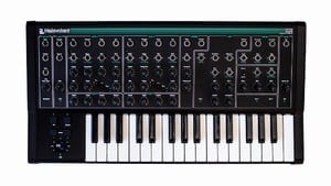 PWM / Malevolent モジュラー・ピュア・アナログ・シンセサイザー