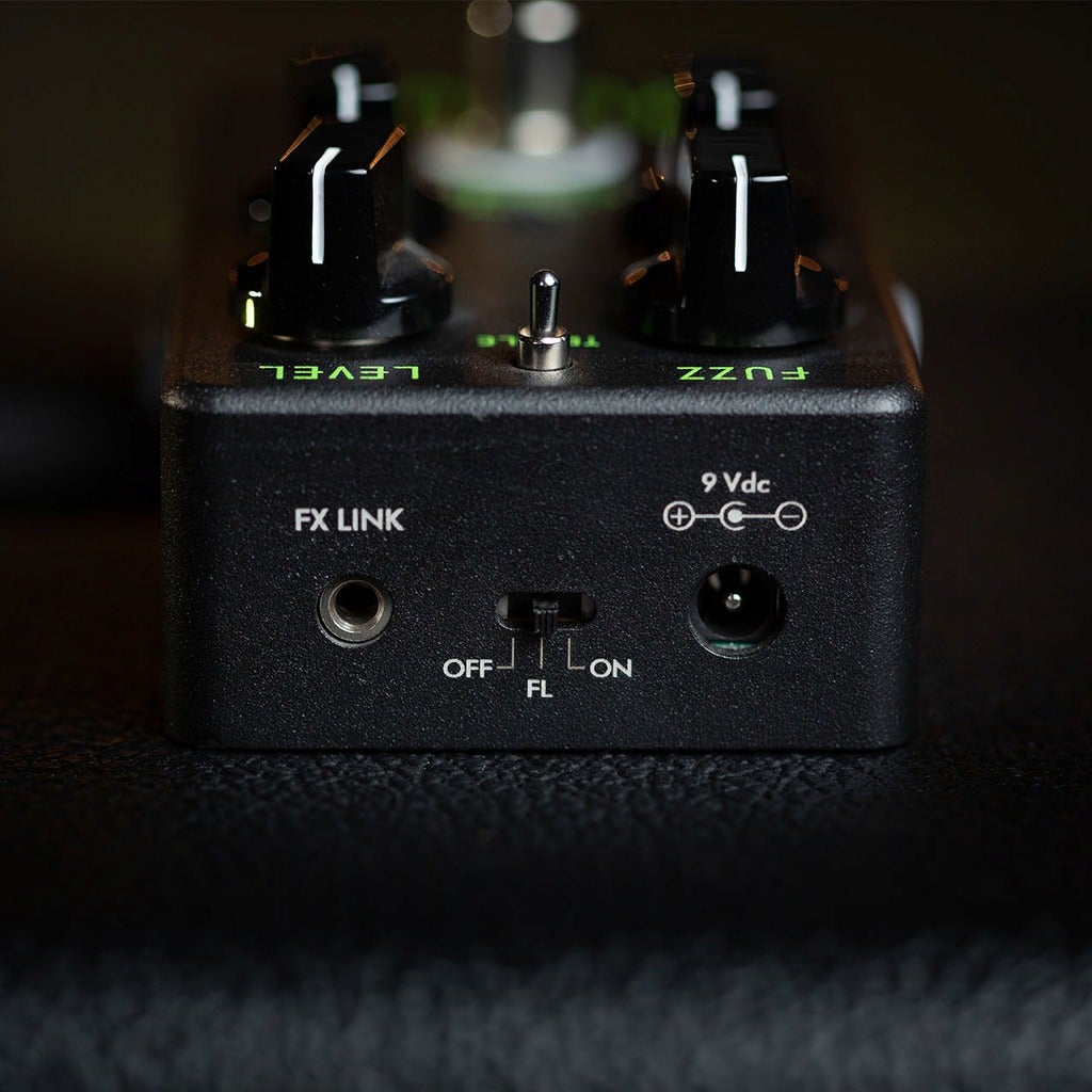 【今度こそ最終値下げ】Suhr Rufusクローン GeekFX RFZ Suhr / Rufus Black Edition サー ファズ《渋谷MUセール》【渋谷店