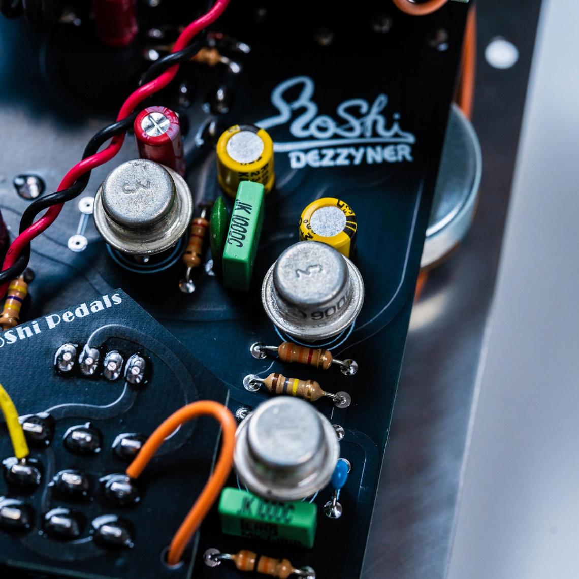 セール品》RoShi Pedals / DEZZYNER result デエジィナー リザルト