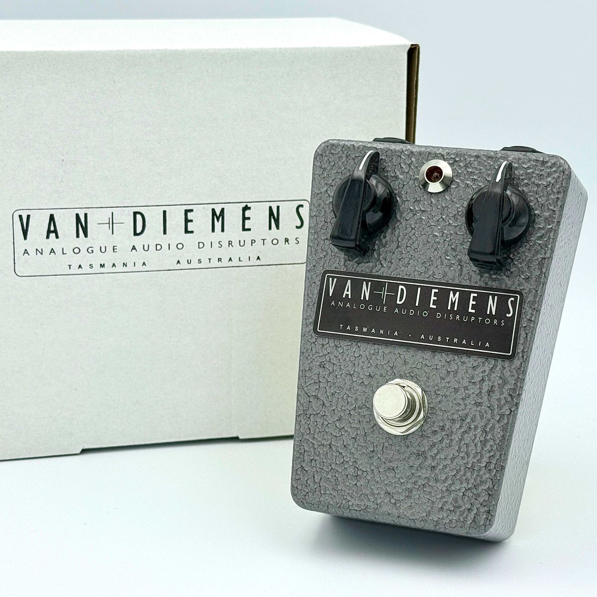 Van Diemens / Thylacine Fuzz TH072 Hammered Grey | ファズ