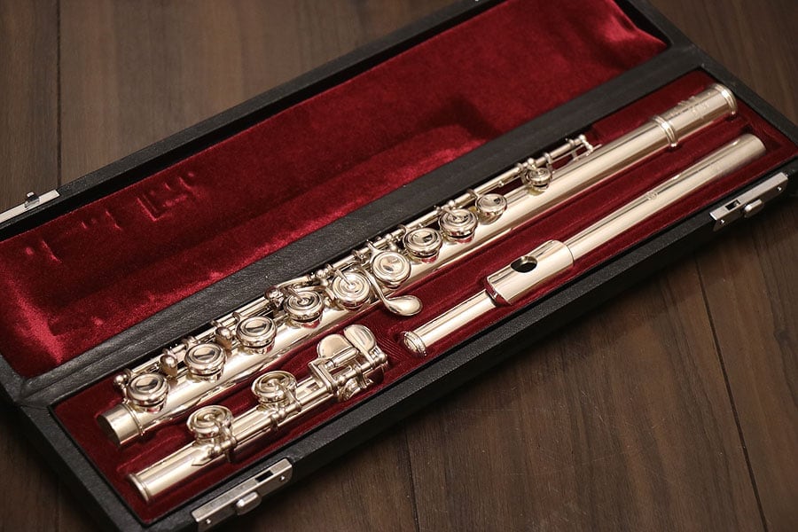 【良品】YAMAHA フルート YFL-511 頭部管体銀製 Eメカ 調整済み 中古】YAMAHA / ヤマハ YFL-511 管体銀製フルート 【1年保証】【名古屋