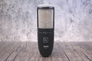 AKG コンデンサーマイク P420 Amazon | AKG P420 Project Studio Line コンデンサーマイクロフォン