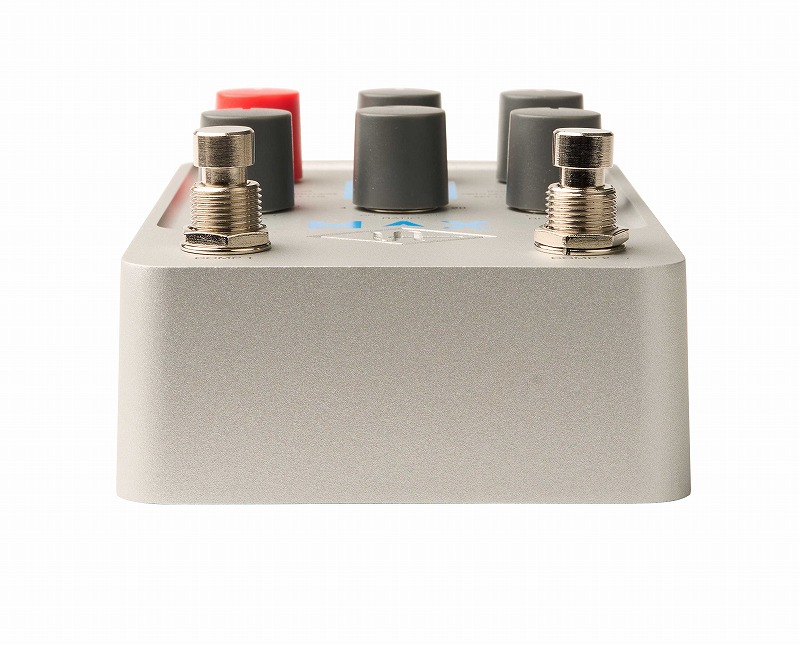 往年の名機達のサウンドを1台のペダルに凝縮!] Universal Audio / UAFX