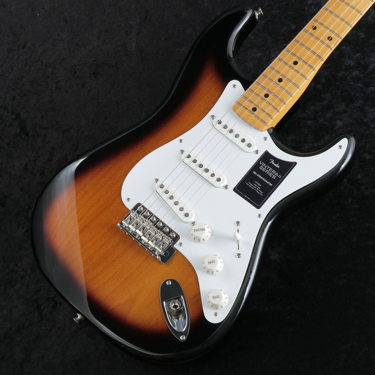 Fender / Vintera II 50s Stratocaster Maple Fingerboard 2-Color Sunburst 【長期展示アウトレット】【S/N MX23146125】【御茶ノ水本店】