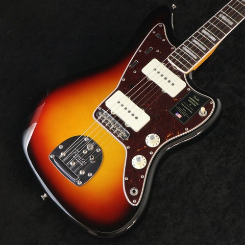 FENDER / American Vintage II 1966 Jazzmaster  Rosewood Fingerboard 3-Color Sunburst  (重量:3.71kg) キズ有りアウトレット品【御茶ノ水本店】