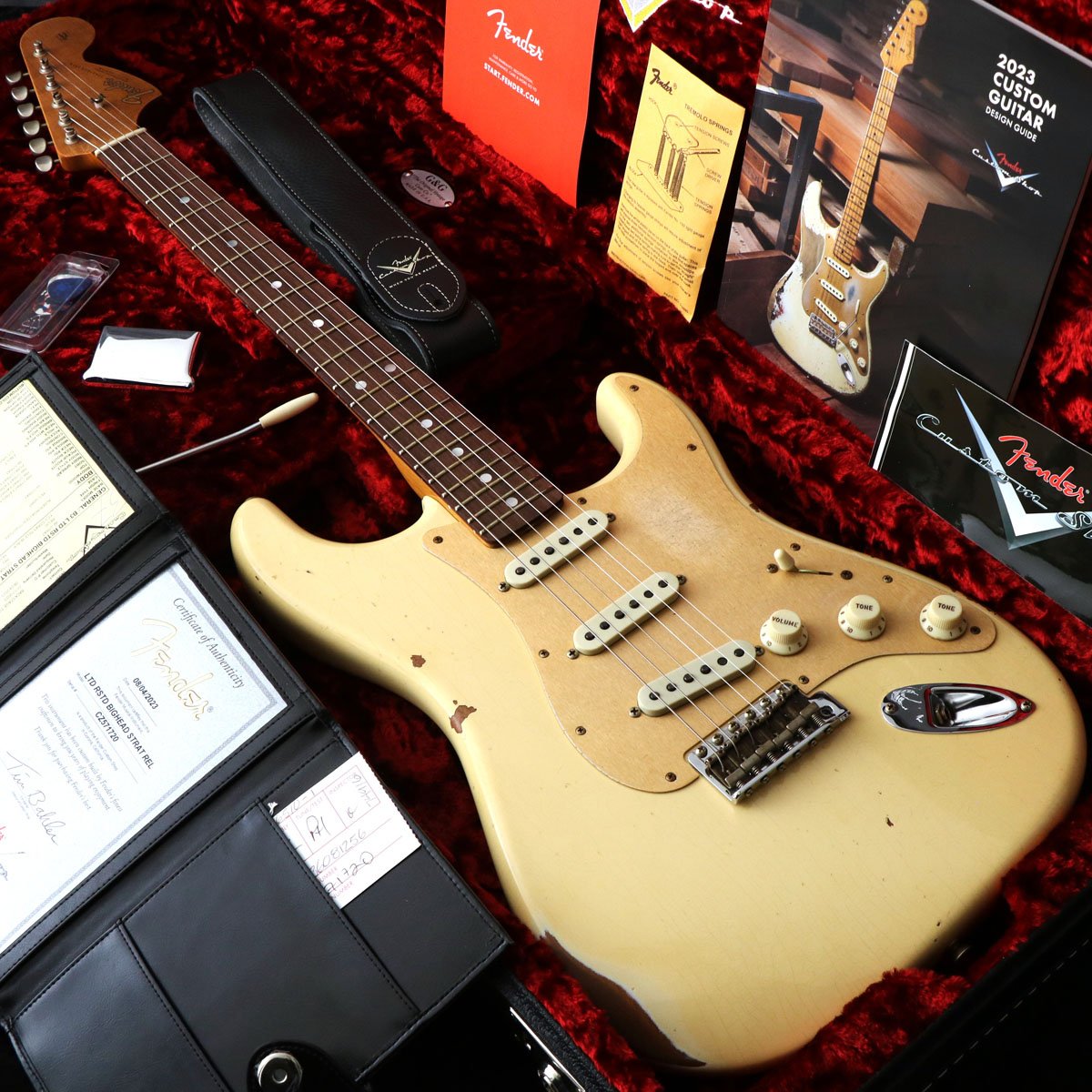 最終値下 Fender Japan ストラトラージヘッド Relic Mod 最終値下 Fender Japan ストラトラージヘッド Relic Mod 最終値下