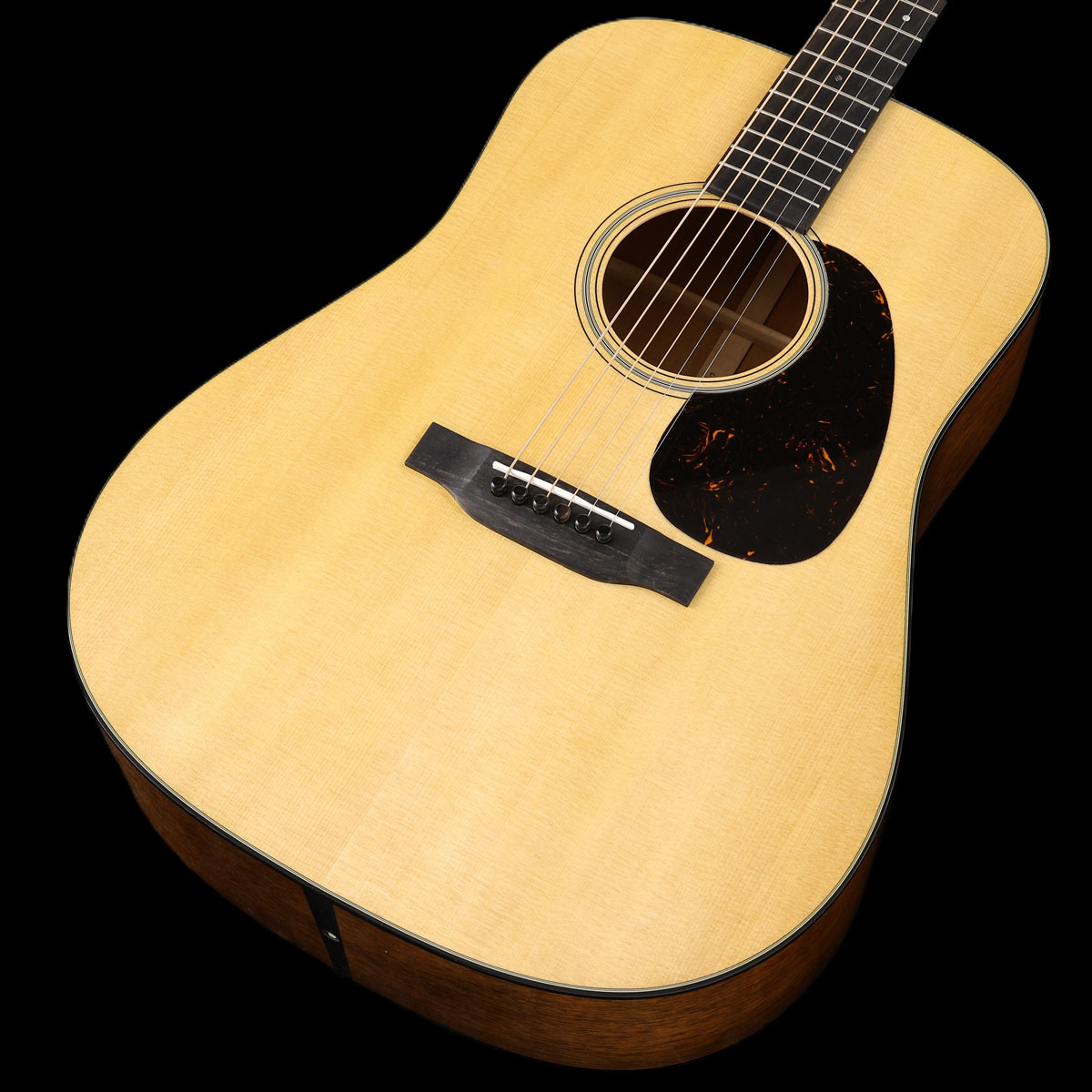 Martin / D-18 Standard 2025年仕様【S/N 2957640】【御茶ノ水