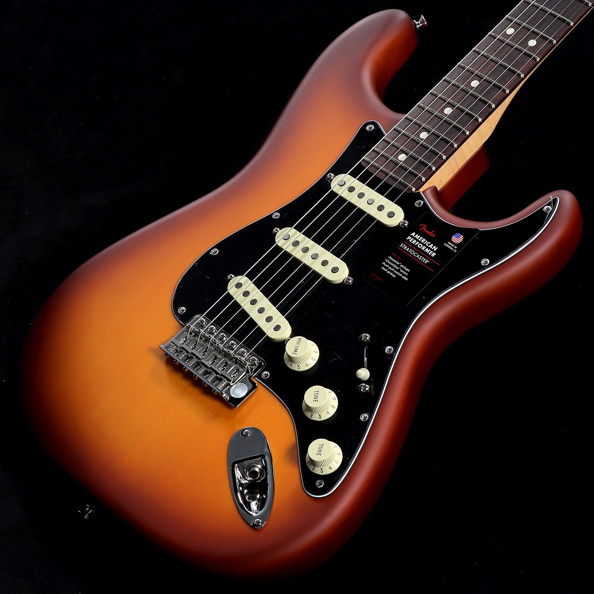 Fender / FSR American Performer Spruce Stratocaster Honey Burst