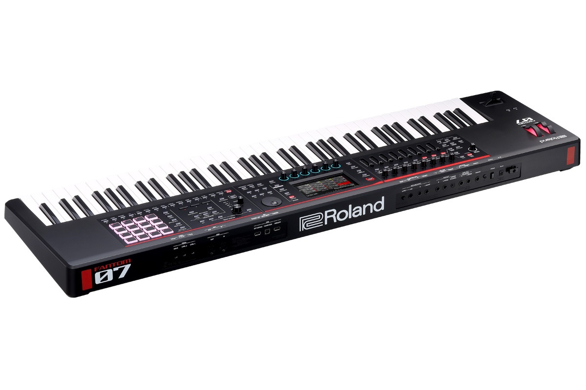 Roland ローランド / FANTOM-07【コンプリートセット！】76鍵盤 多用途