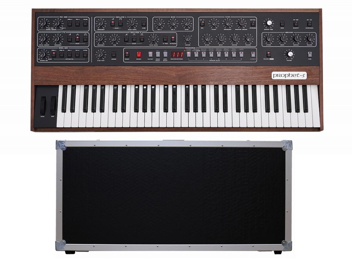 Prophet-5が入っていたハードケース フライトケース 000000035233_Mf4w6qy.jpg