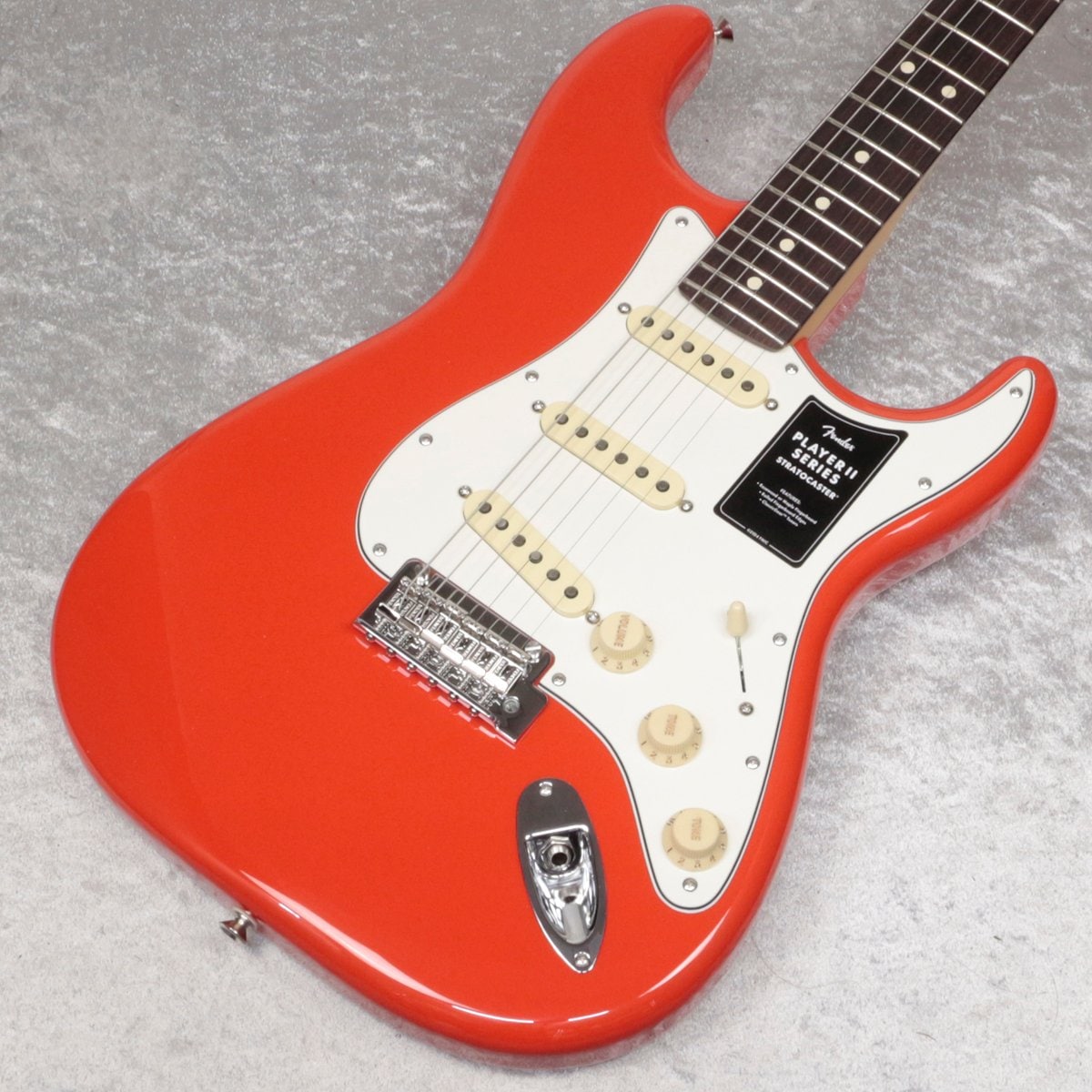 Fender / Player II Stratocaster Rosewood Fingerboard Coral Red