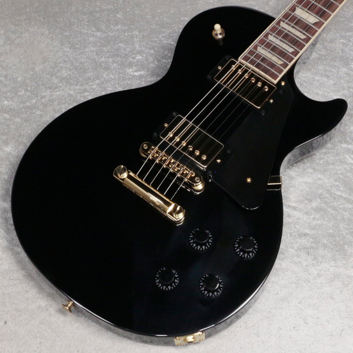 【うーこ様】 Gibson USA Les Paul Studio Gibson USA / Exclusive Les Paul Studio with Gold Hardware Ebony