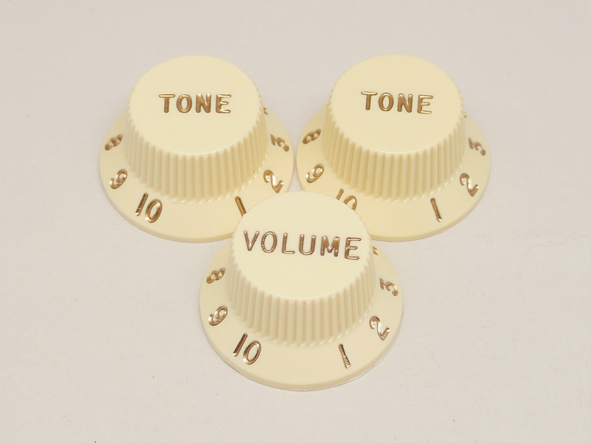 Fender / Vol & Tone Knobs Aged White 099-1369-000