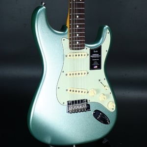SALE202X】 (ストラトキャスタータイプ × FENDER × グリーン)の検索