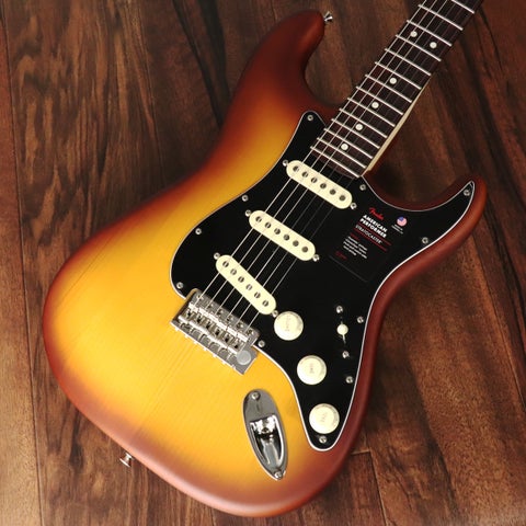 Fender / FSR American Performer  Spruce Stratocaster Rosewood Fingerboard Honey Burst Honey Burst 【アウトレット特価】 【梅田店】
