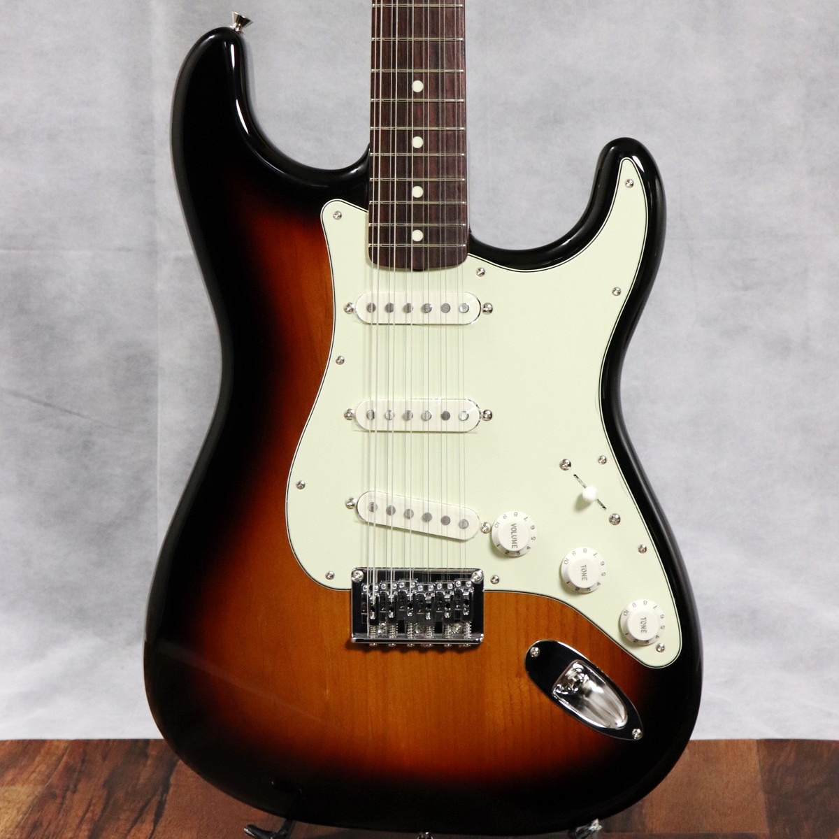 Fender / MIJ Limited Stratocaster XII Rosewood Fingerboard 3-Color