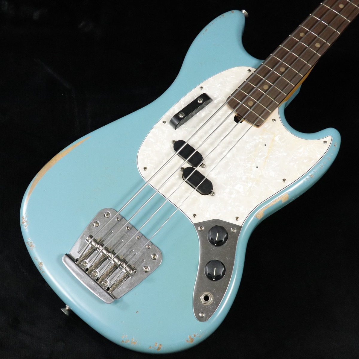 Fender / JMJ Road Worn Mustang Bass Daphne Blue 【SN MX25050155