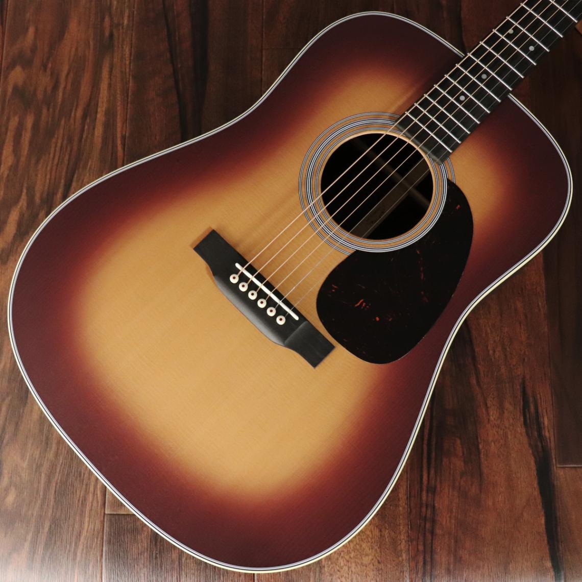 Martin / D-28 SATIN AMBERBURST 《現品限りの特価品！》 【S/N