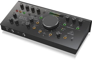 BEHRINGER ベリンガー / STUDIO XL 24bit/192kHz 2x4オーディオインターフェース【お取り寄せ商品】