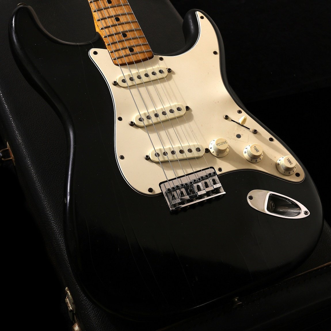 Fender Stratocaster ストラトキャスター Vintage】Fender / 1975年製 Stratocaster Hardtail Black【御茶ノ水