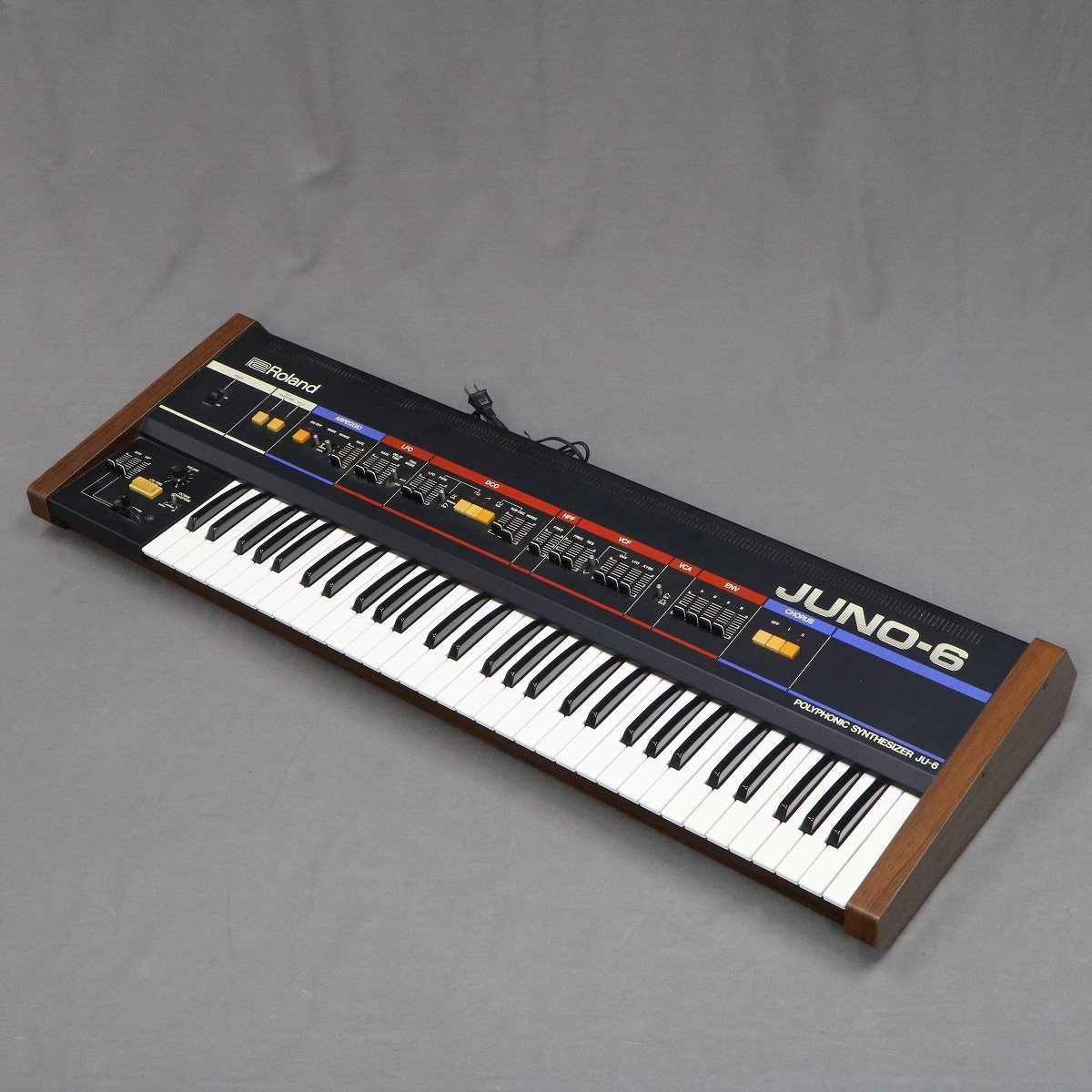 中古】 Roland / JUNO-6 Polyphonic Synthesizer JU-6 【VINTAGE