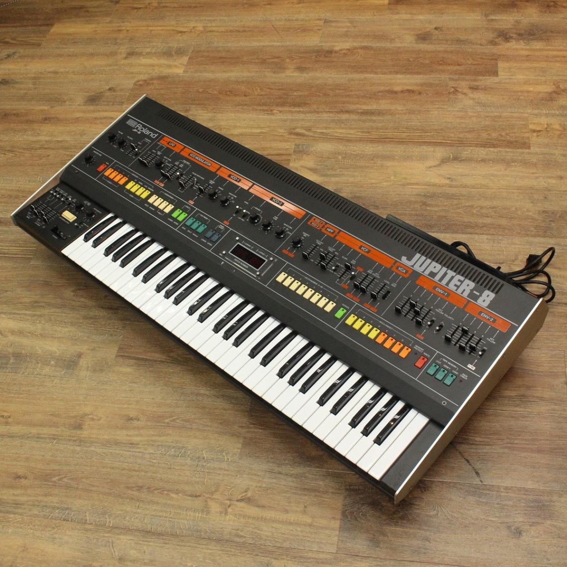 レニングラード ジュピター8 動作品 中古】 Roland / JUPITER-8 【VINTAGE】 【キーボードマート新宿