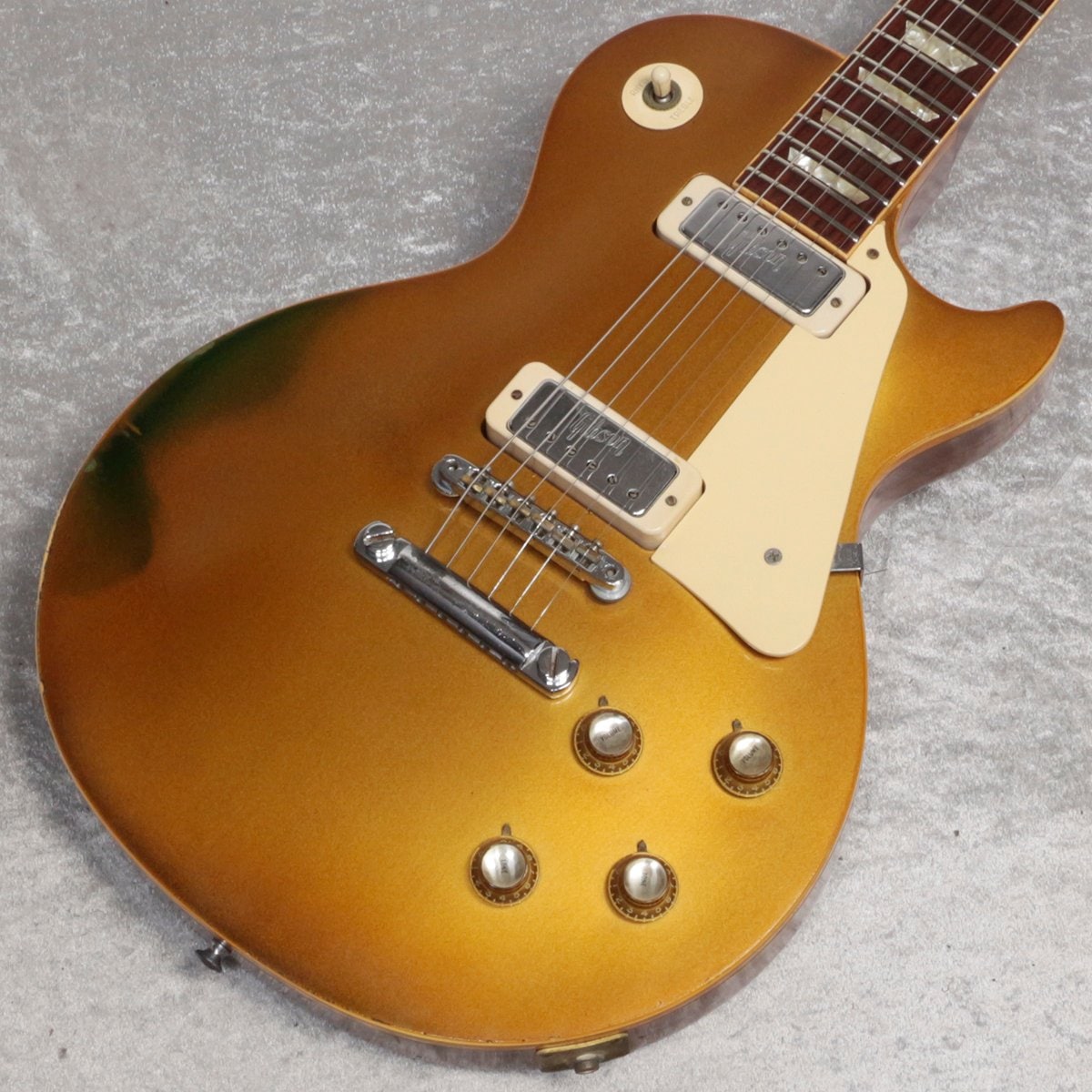 中古】GIBSON USA / Les Paul Deluxe 1972 Gold Top 【新宿店