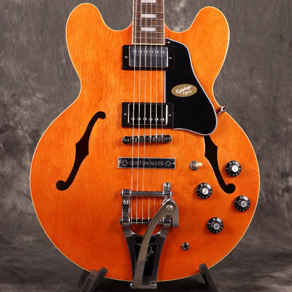 Epiphone ES-335 レッド　純正ハードケース付 Epiphone ES-335 レッド 純正ハードケース付 【公式通販】