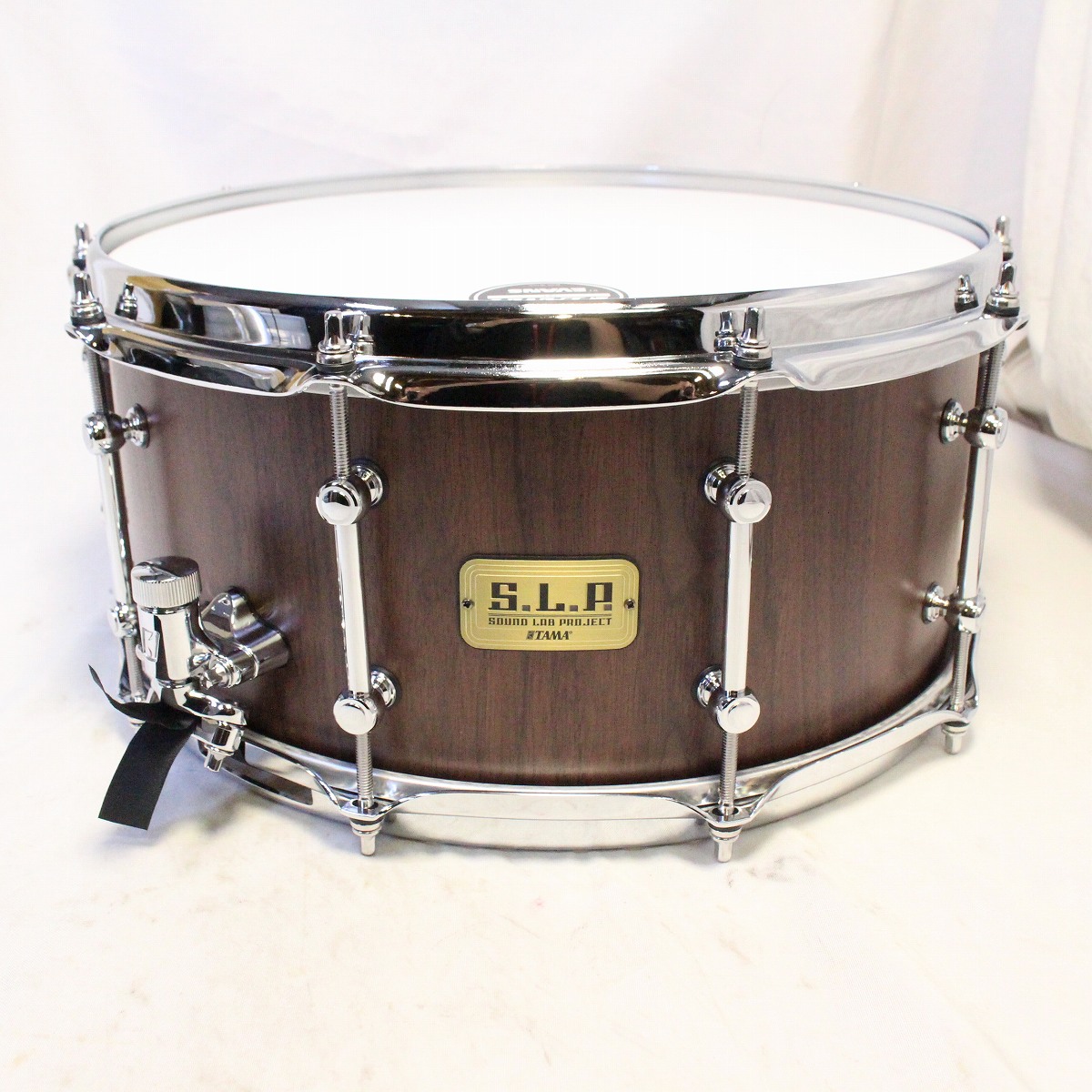 ※※TAMA タマ S.L.Pシリーズ Gウォルナット・スネア 14"X6.5" LGW1465-MBW　ソフトケース付き TAMA(タマ) &frasl; S.L.P.シリーズ自分のプレイスタイルにマッチした