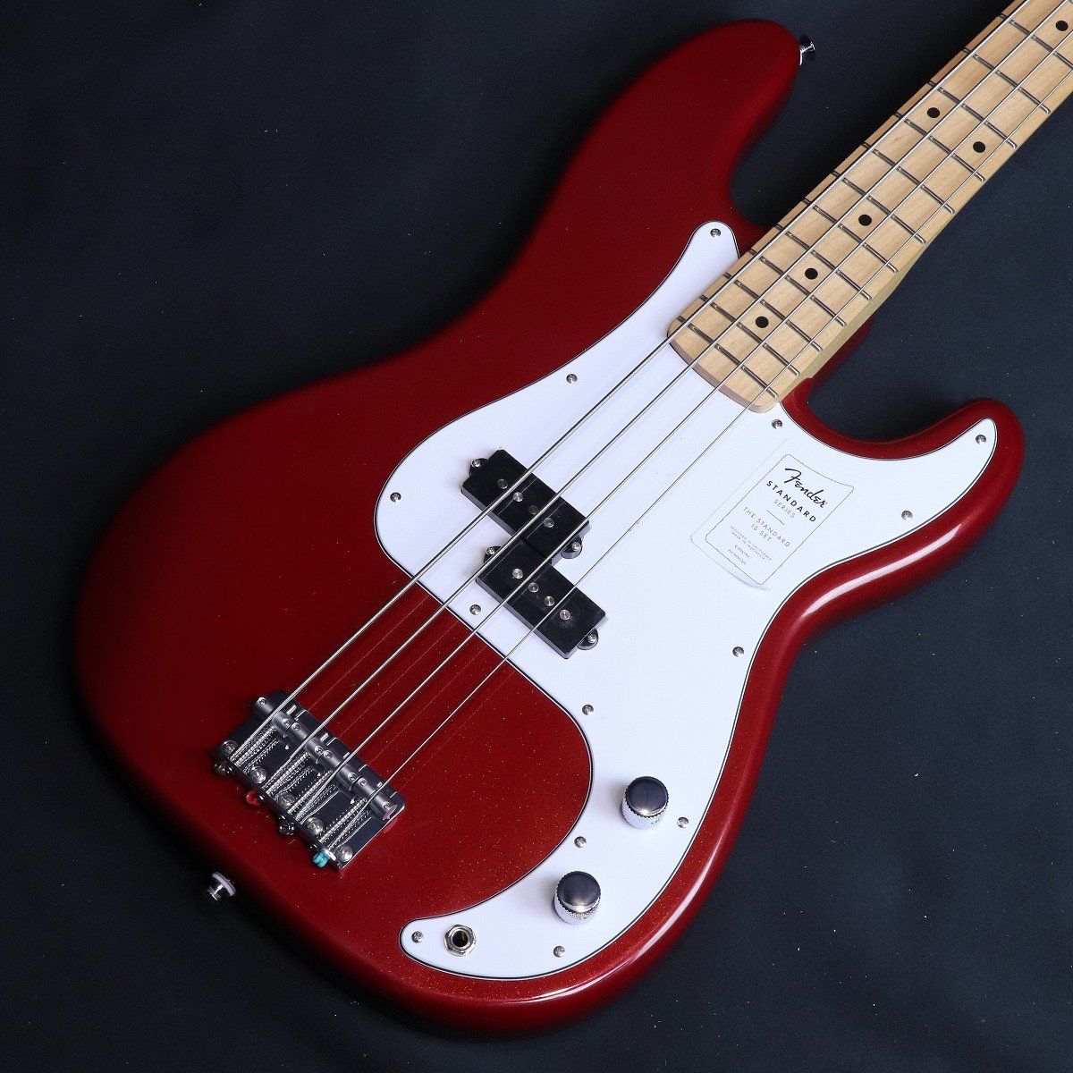 Fender Precision Bass レッド AMERICAN PROFESSIONAL PRECISION BASS RW CANDY APPLE RED