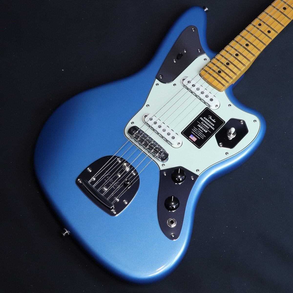 特典付き]Fender / American Professional Classic Jaguar Maple