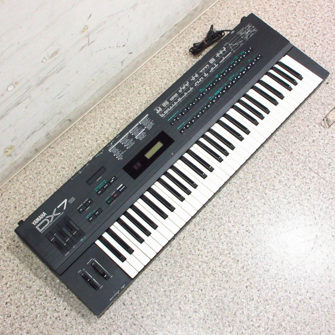 中古】YAMAHA / DX7S 