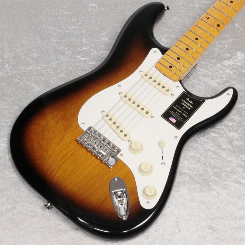 Fender / American Vintage II 1957 Stratocaster Maple 2-Color Sunburst 【横浜店】【S/N:V2447644】【3.35kg】【長期在庫クリアランスセール】