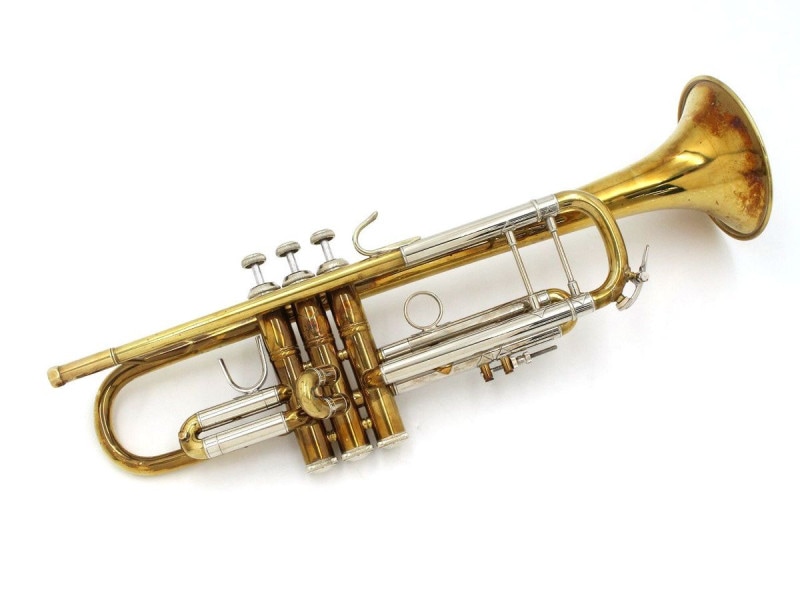 セルバ　石橋楽器　トランペット　美品 セルバ 石橋楽器 トランペット 美品 う?ん、カッコいい！SELVAから