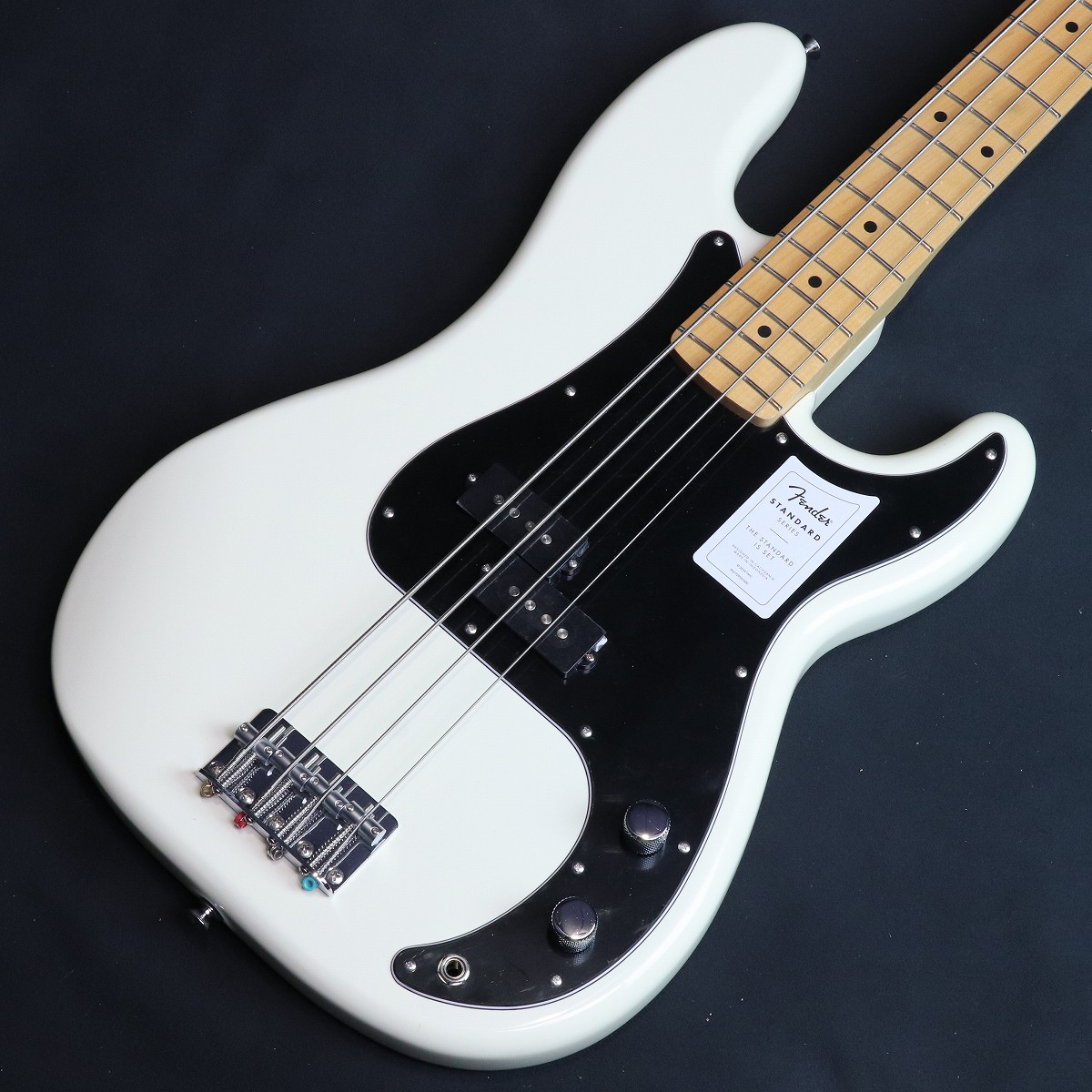 タイムセール) Fender / Standard Precision Bass Maple Fingerboard
