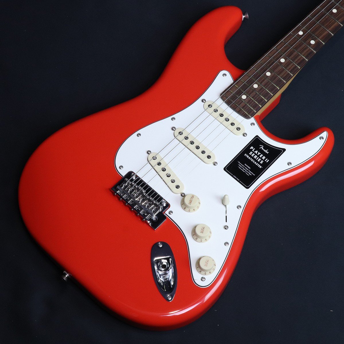 ギター Fender Player II Stratocaster Coral Red Fender Player II Stratocaster Coral Red エレキギター フェンダー
