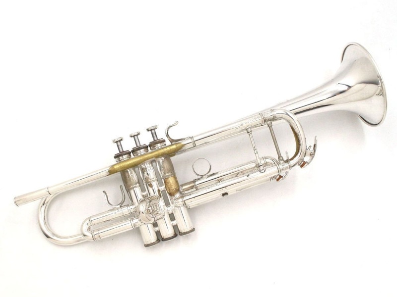 中古】トランペット (管楽器 × B：かなり、傷＆使用感はあるが、通常