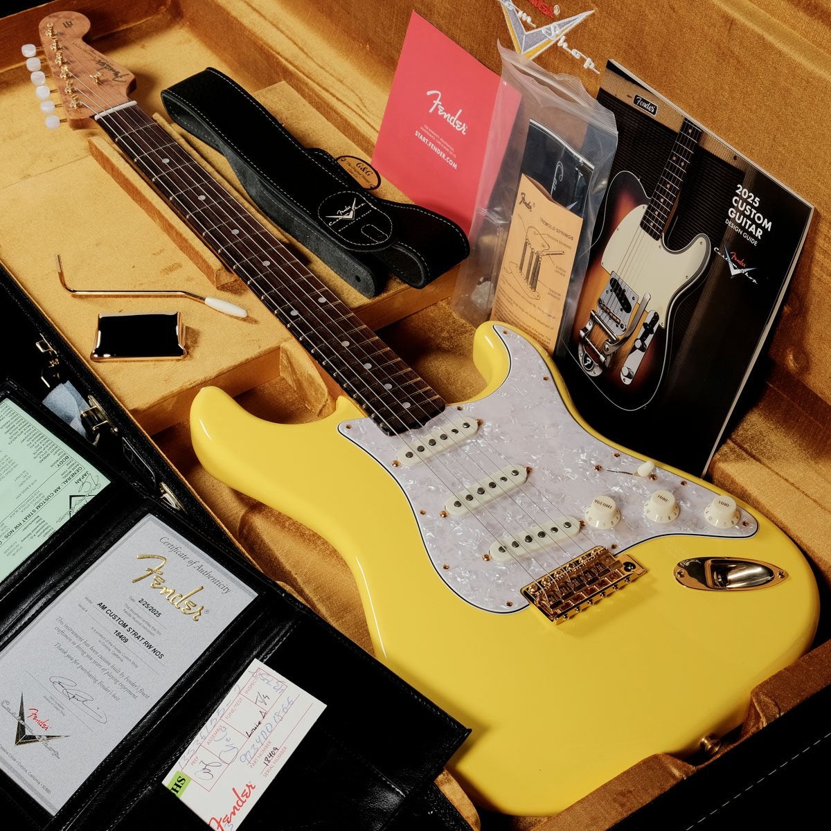 【俺たちのストラト祭！】超かわいい！イエローのカスタムストラトキャスター Fender Custom Shop / American Custom American Stratocaster NOS